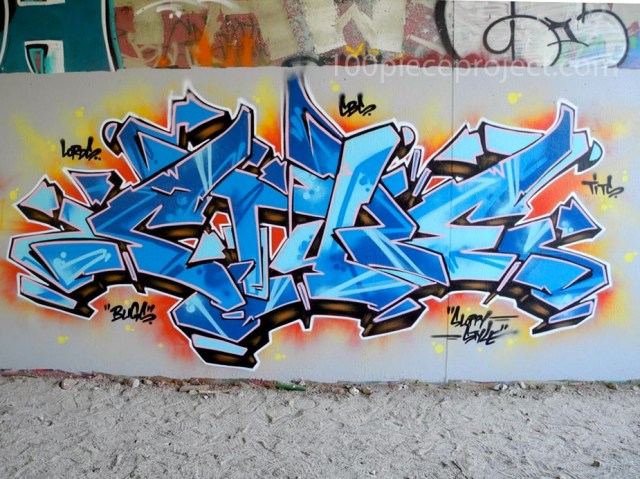 Style goes West Coast retro as well with a fill yellow inline.